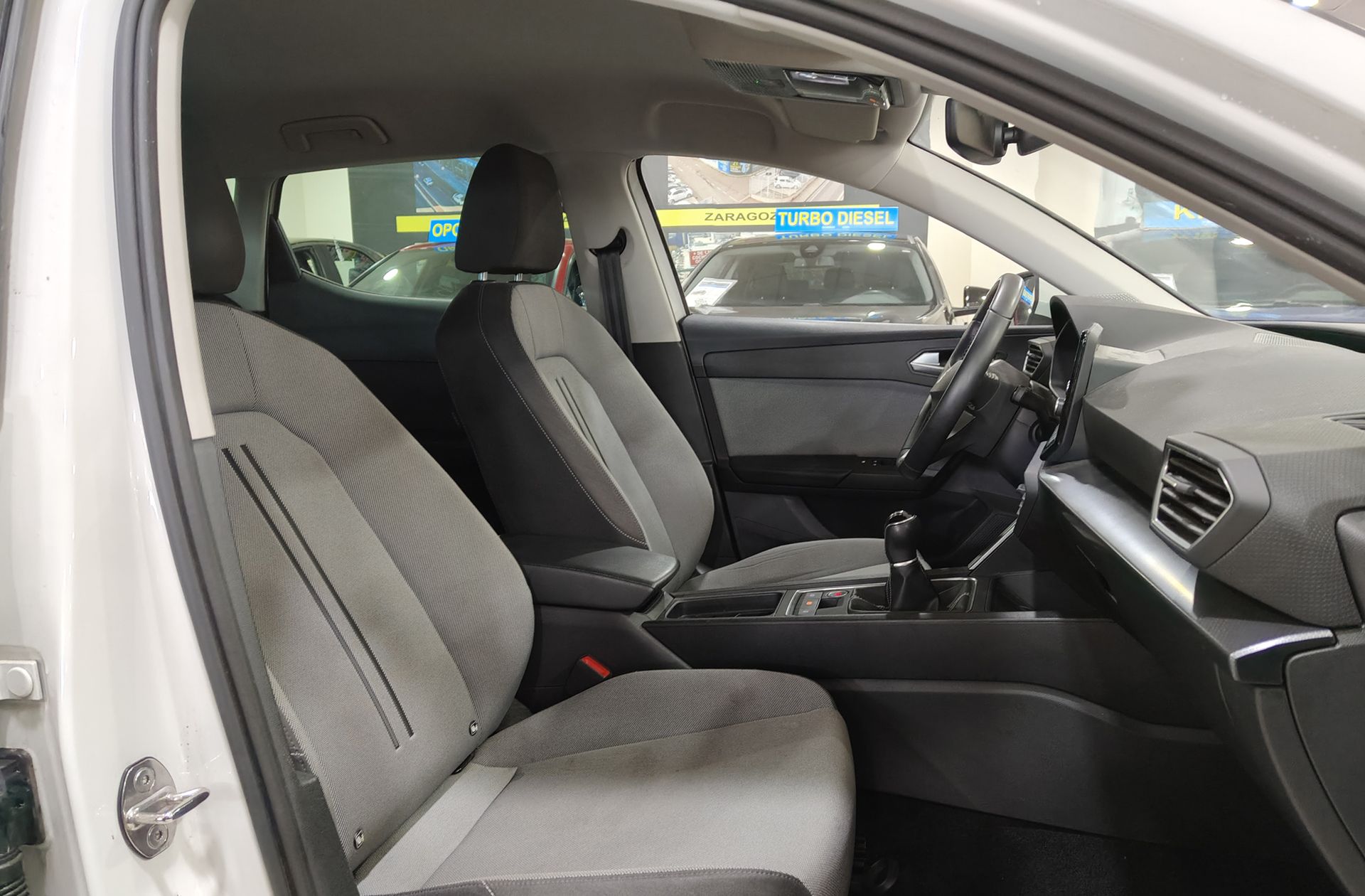 SEAT León 2.0 TDI Style XL - foto 19
