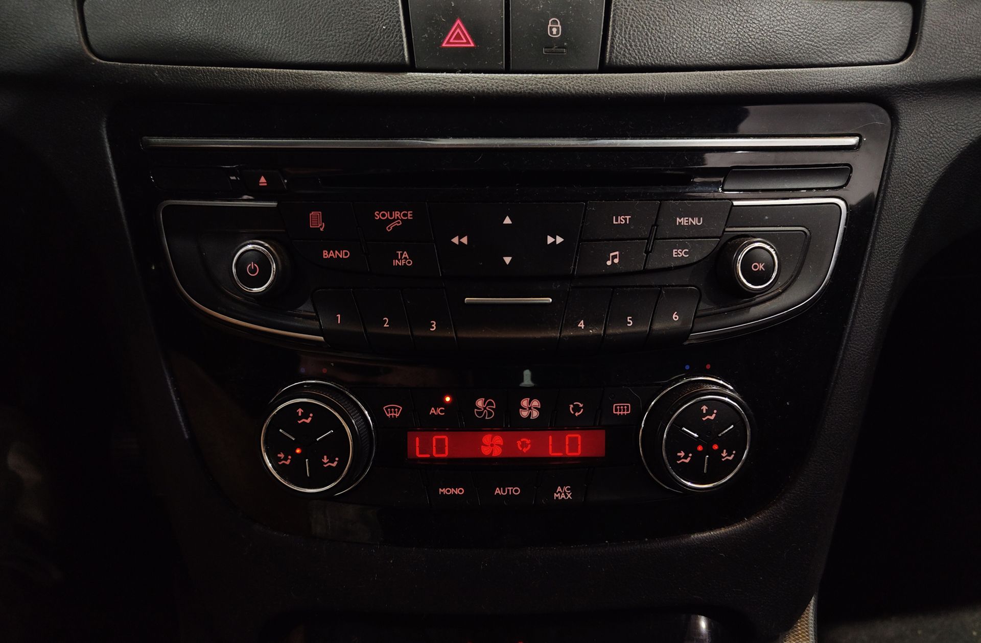Peugeot 508 1.6 THP Active - foto 24
