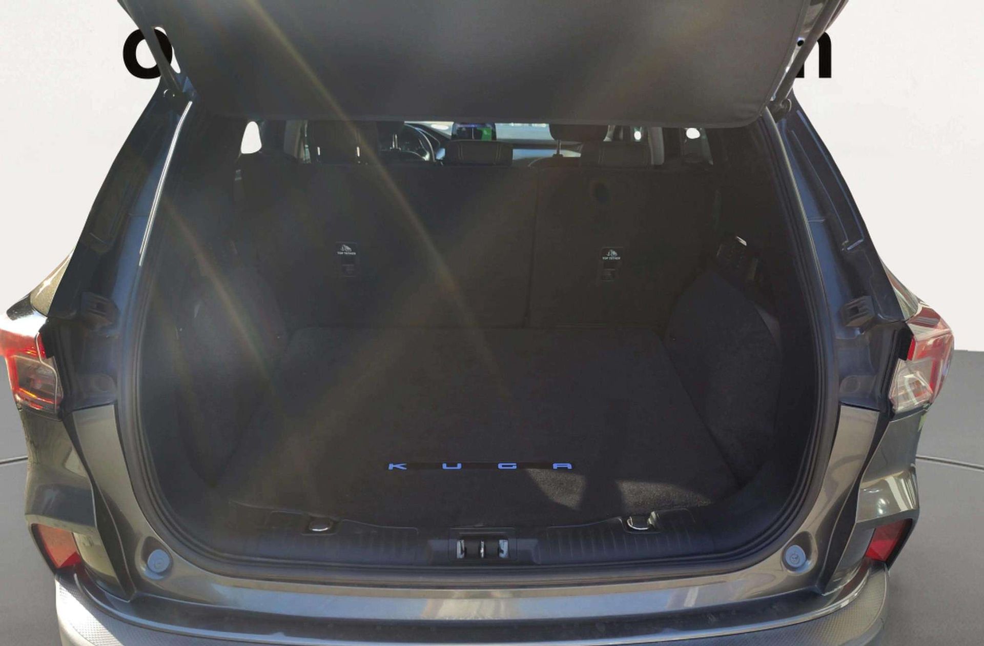 Ford Kuga 2.0 EcoBlue MHEV Titanium - foto 16