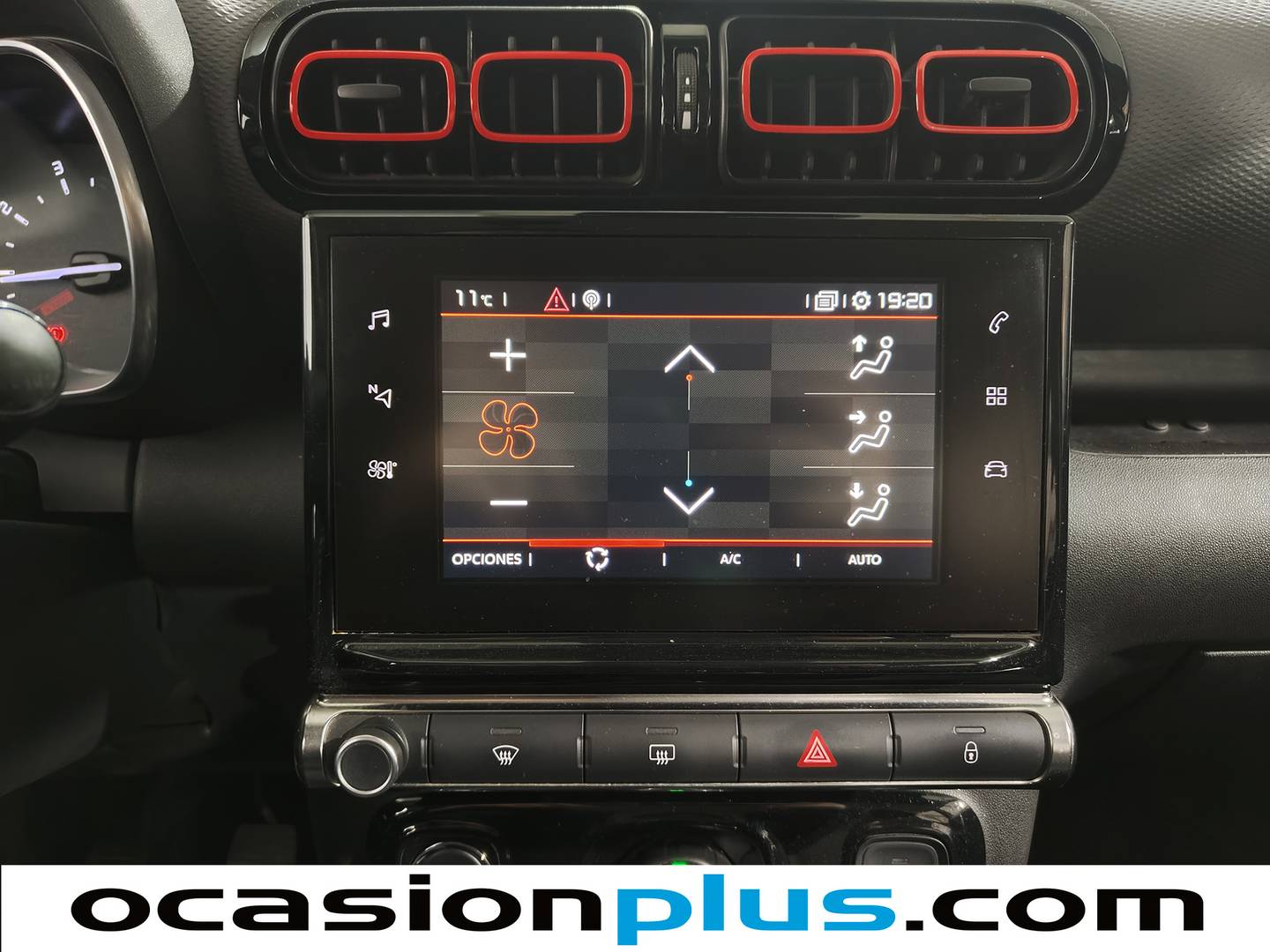 Foto Citroën C3 Aircross Citroen C3 Aircross PureTech 110 S&S Shine (110 CV)