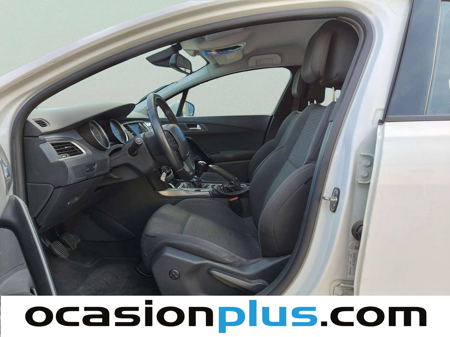 Foto asientos delanteros Peugeot 508 Peugeot 508 SW SW 1.6 e-HDI Active (115 CV)