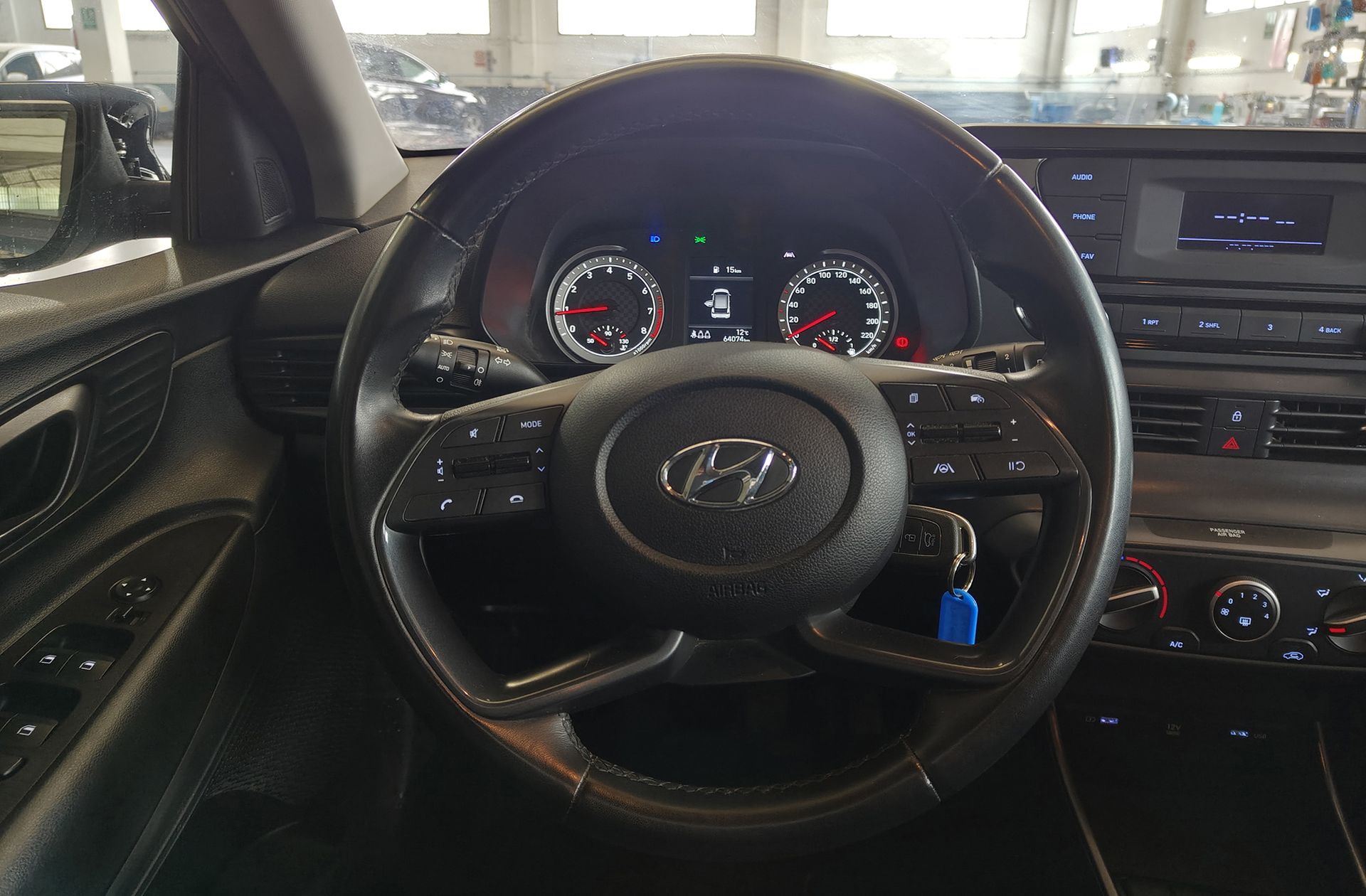 Hyundai Bayon 1.2 MPI Essence - foto 16