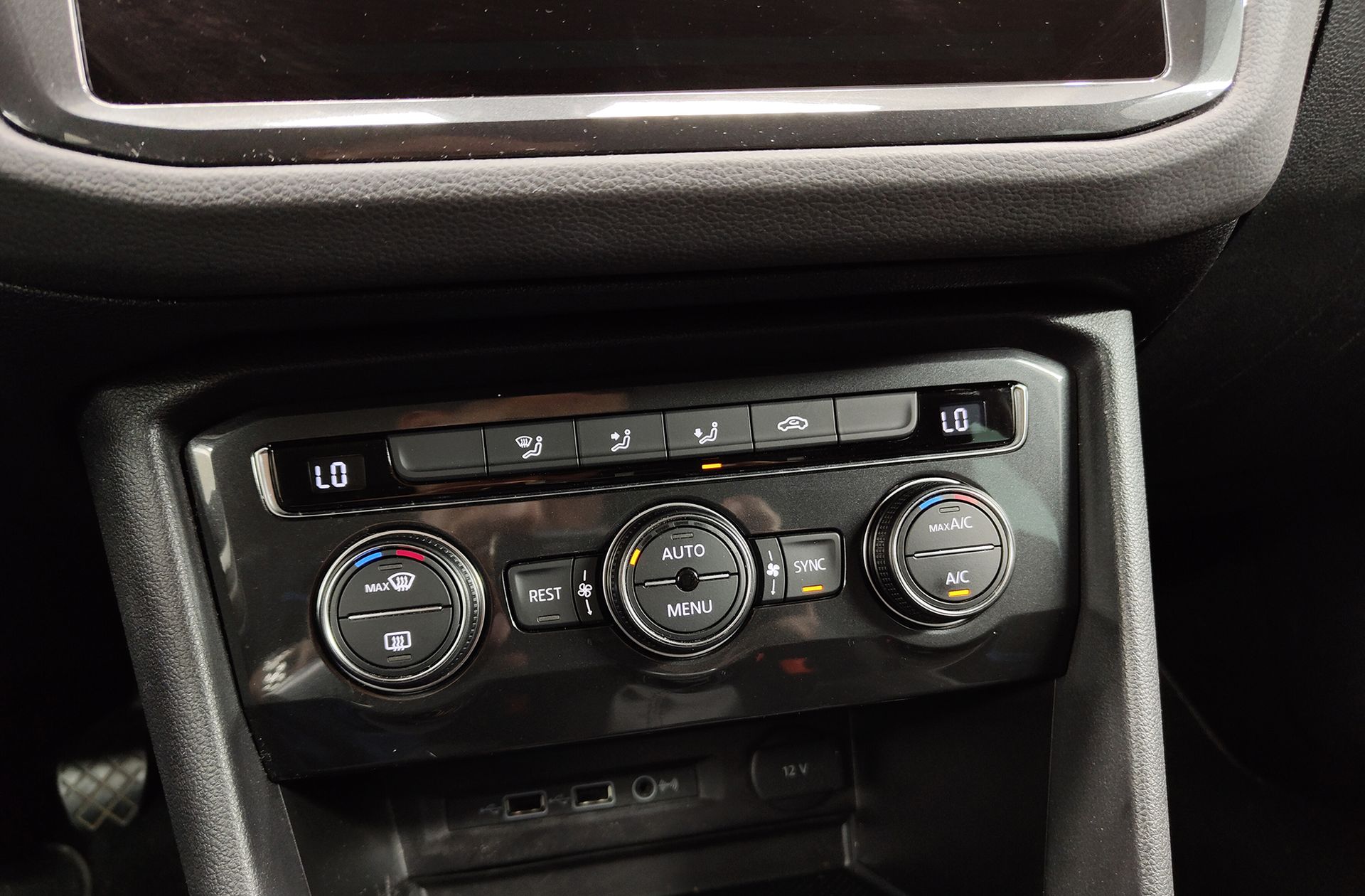 Volkswagen Tiguan Advance 1.5 TSI - foto 32