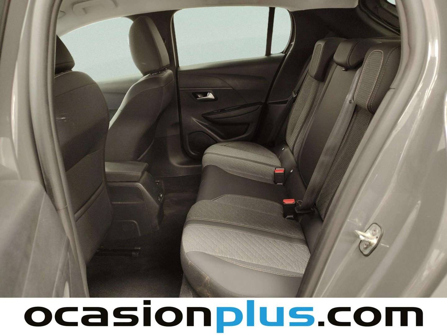 Foto asientos traseros Peugeot 208 Peugeot 208 PureTech 100 Allure (100 CV)