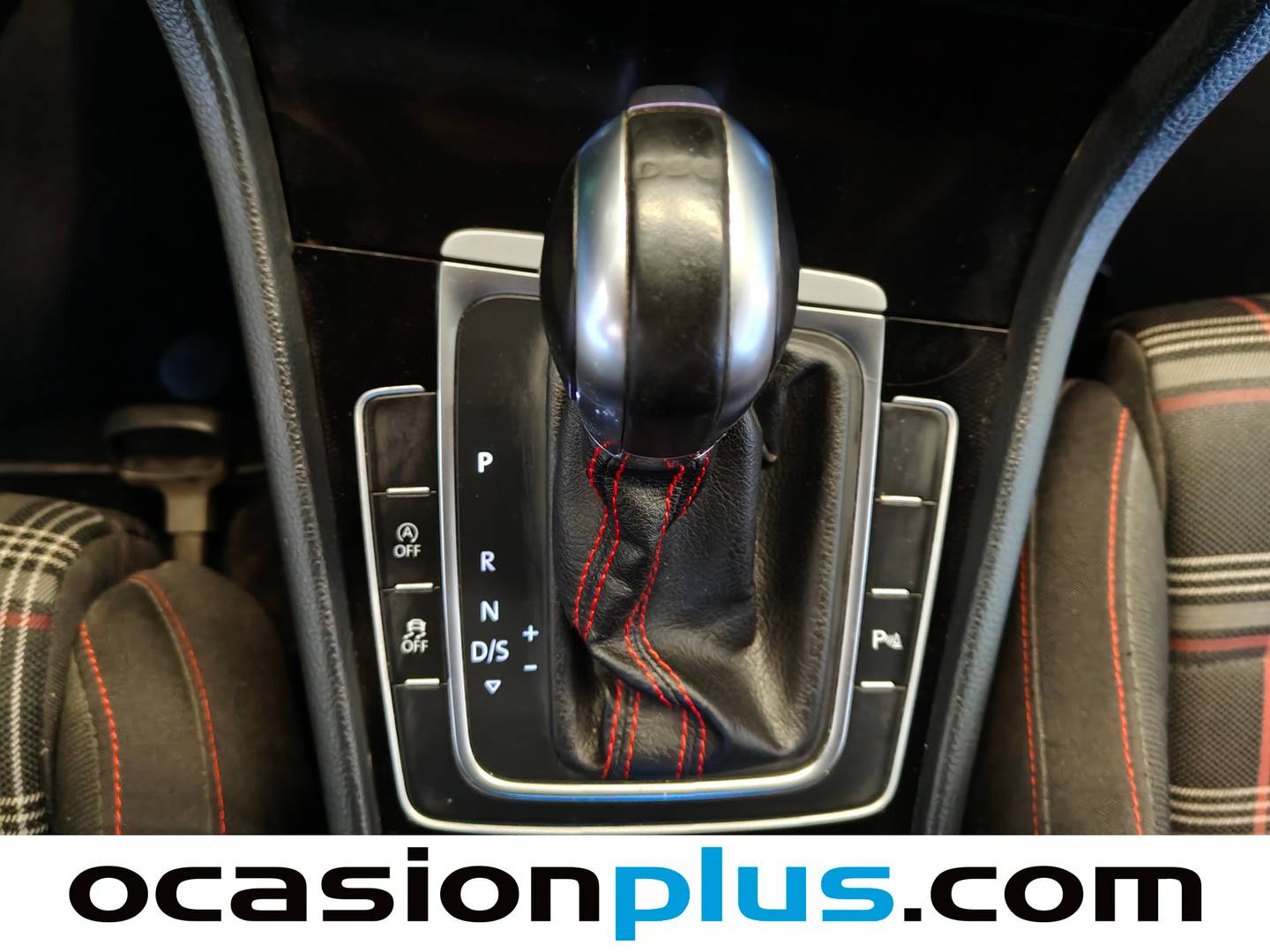 Volkswagen Golf Volkswagen Golf GTI 2.0 TSI BMT (220 CV) de segunda mano