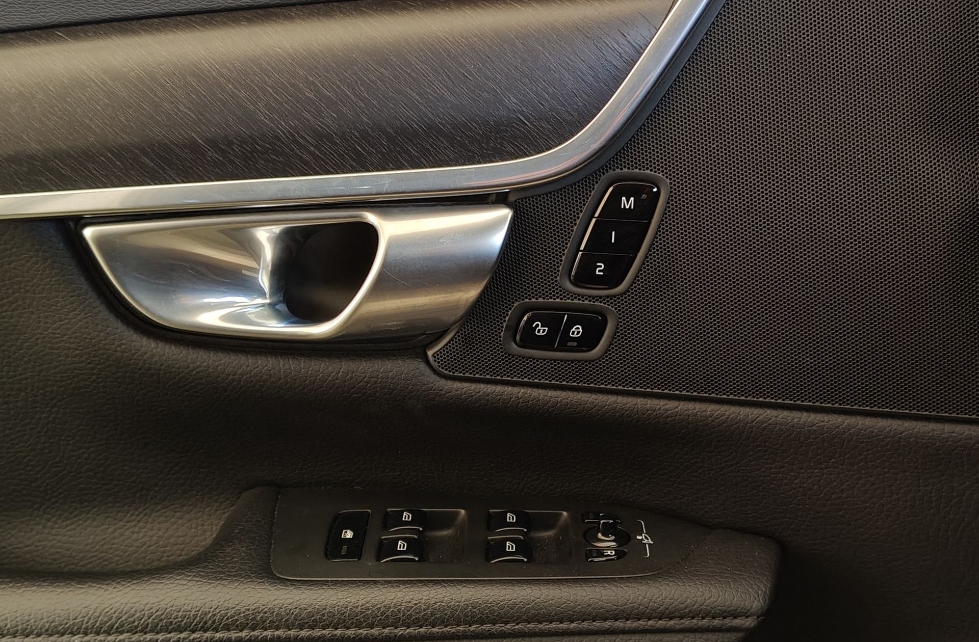 Volvo V90 D5 AWD - foto 7