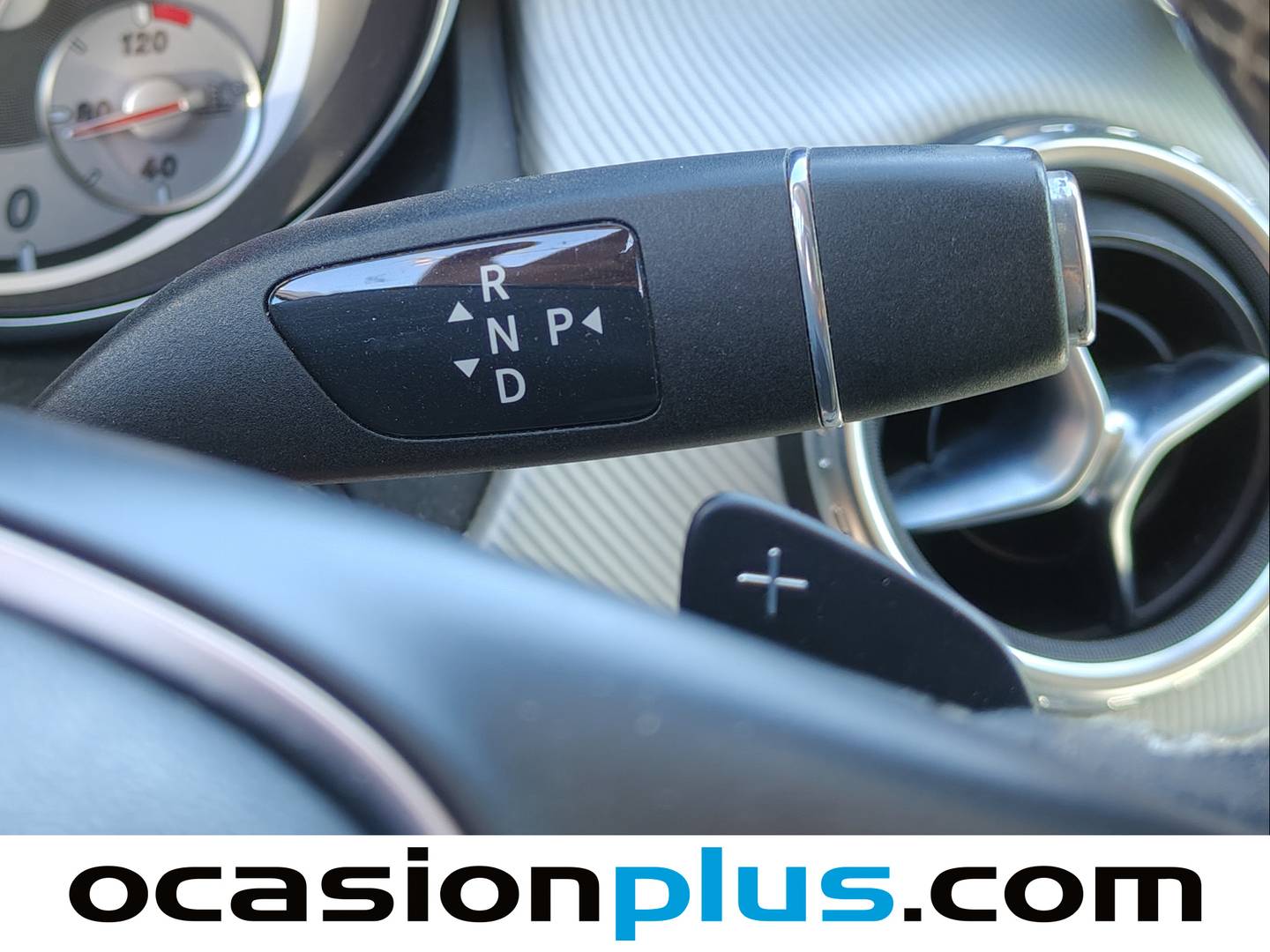 Foto Mercedes GLA Mercedes-Benz GLA 200 d (136 CV)