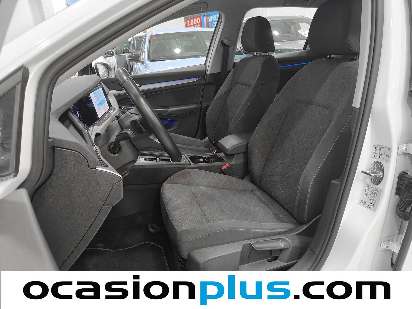 Foto asientos delanteros Volkswagen Golf Volkswagen Golf Life 1.0 eTSI (110 CV) DSG