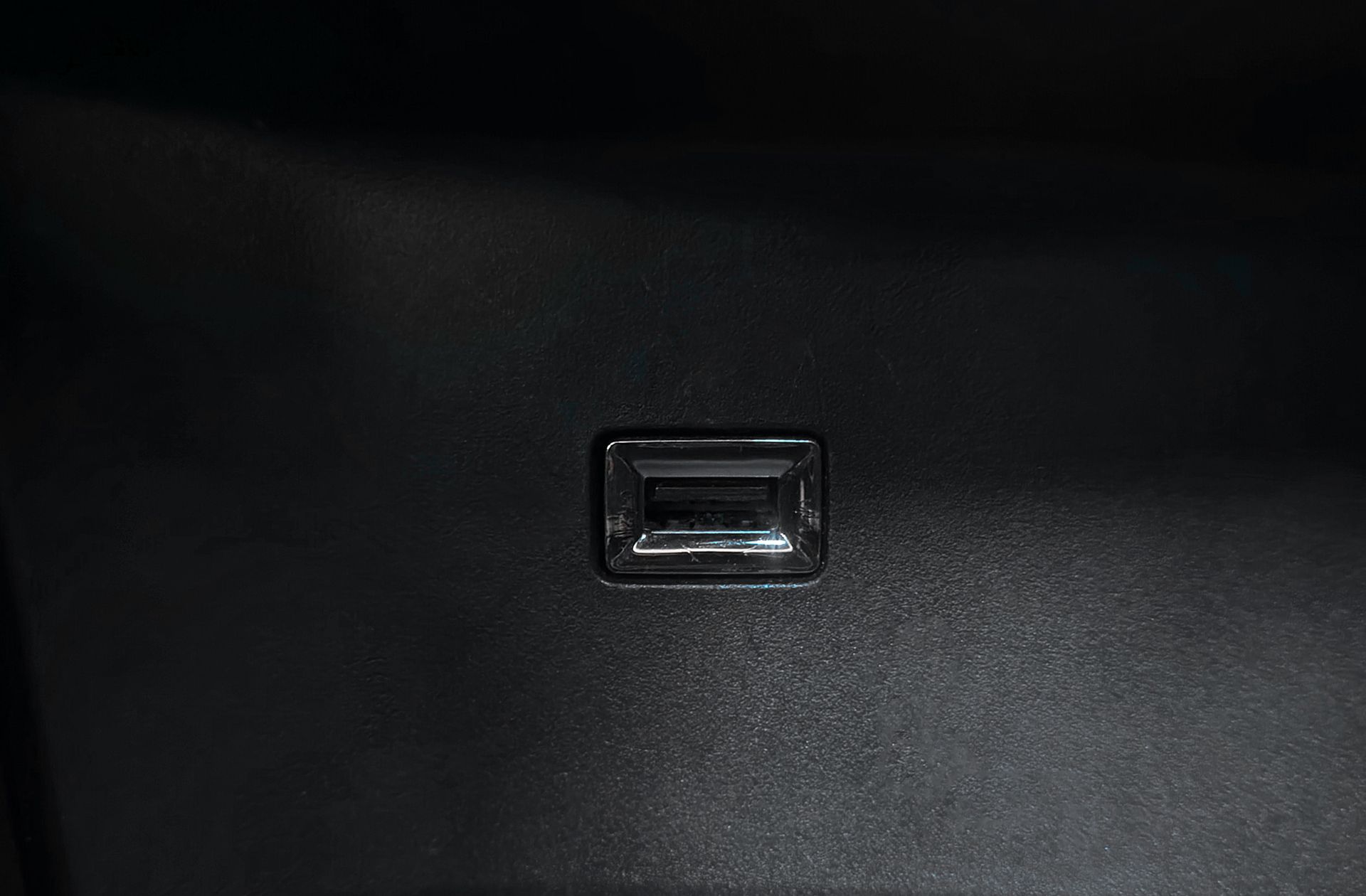Peugeot 5008 BlueHDi 130 Active EAT8 7 plazas - foto 34
