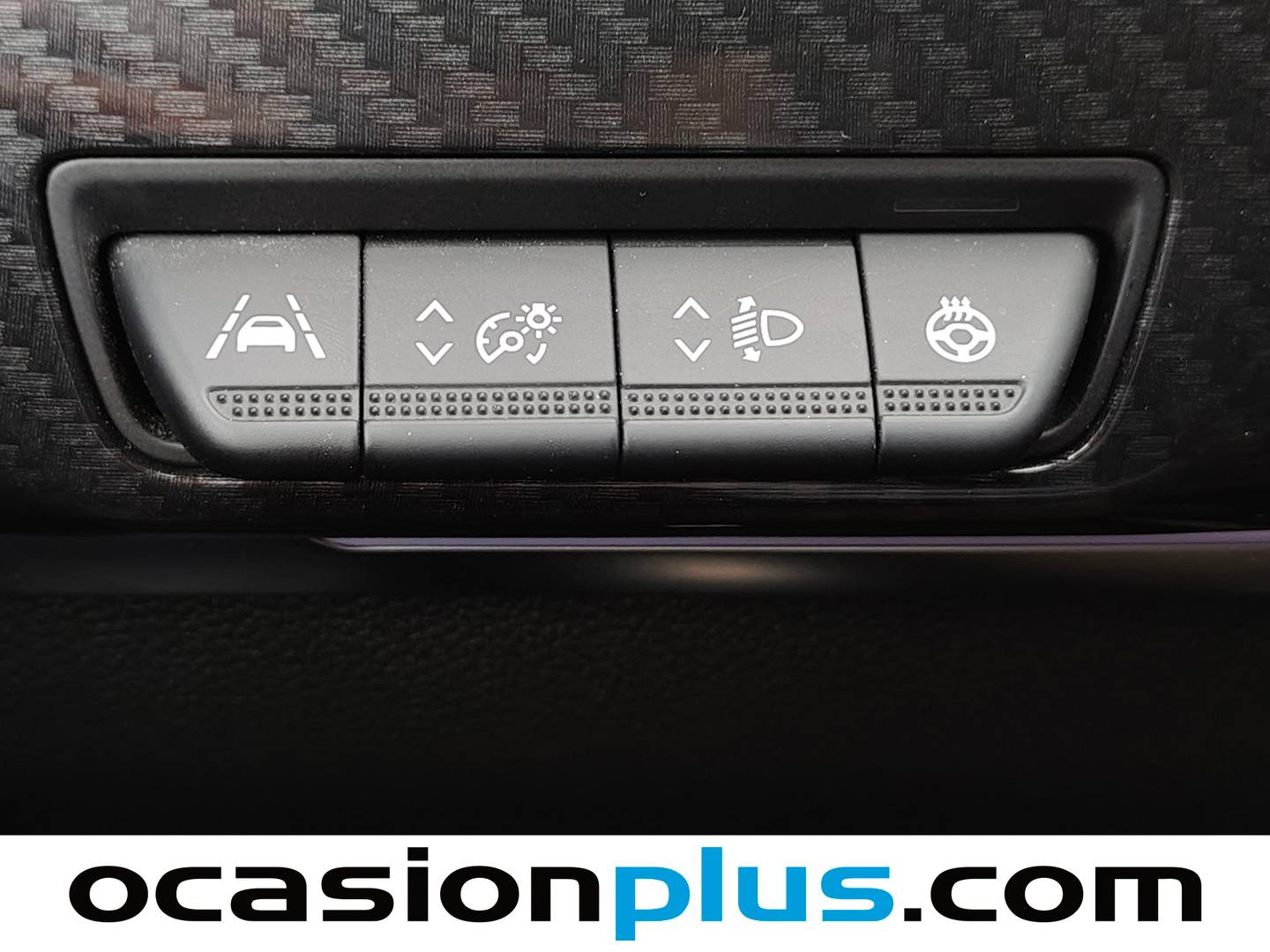 Equipamiento del Renault Arkana Renault Arkana RS Line E-Tech Híbrido (145 CV)