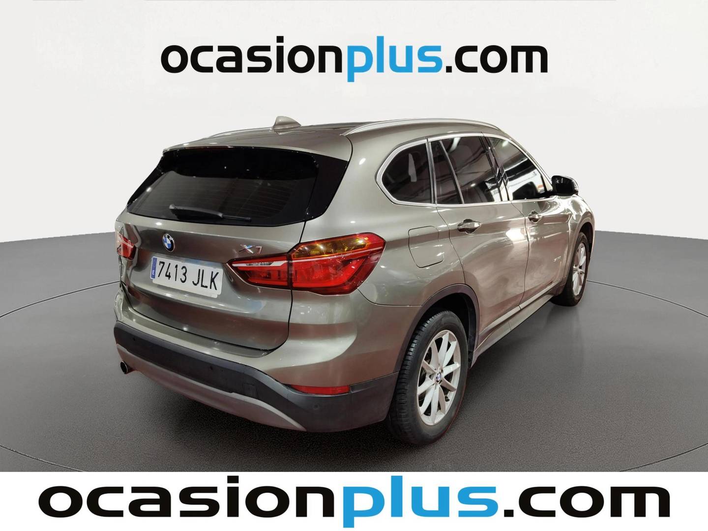 Foto trasera BMW X1 BMW X1 sDrive18d (150 CV) derecha