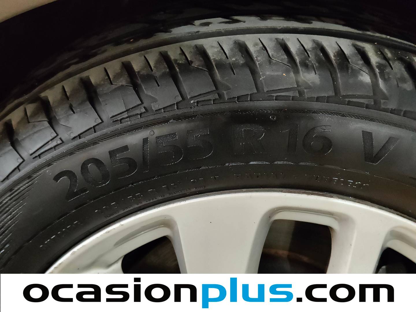 KIA Carens KIA Carens 1.7 CRDi VGT Concept Eco-Dynamics (115 CV) 7 Plazas de segunda mano