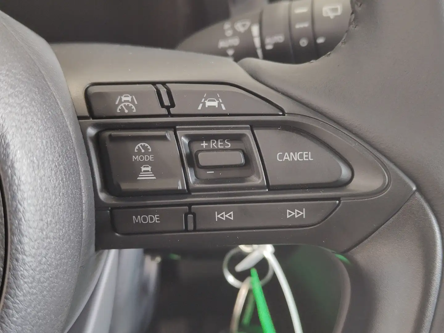 Foto Toyota Yaris Cross Toyota Yaris Cross 120H Business Plus (116 CV)