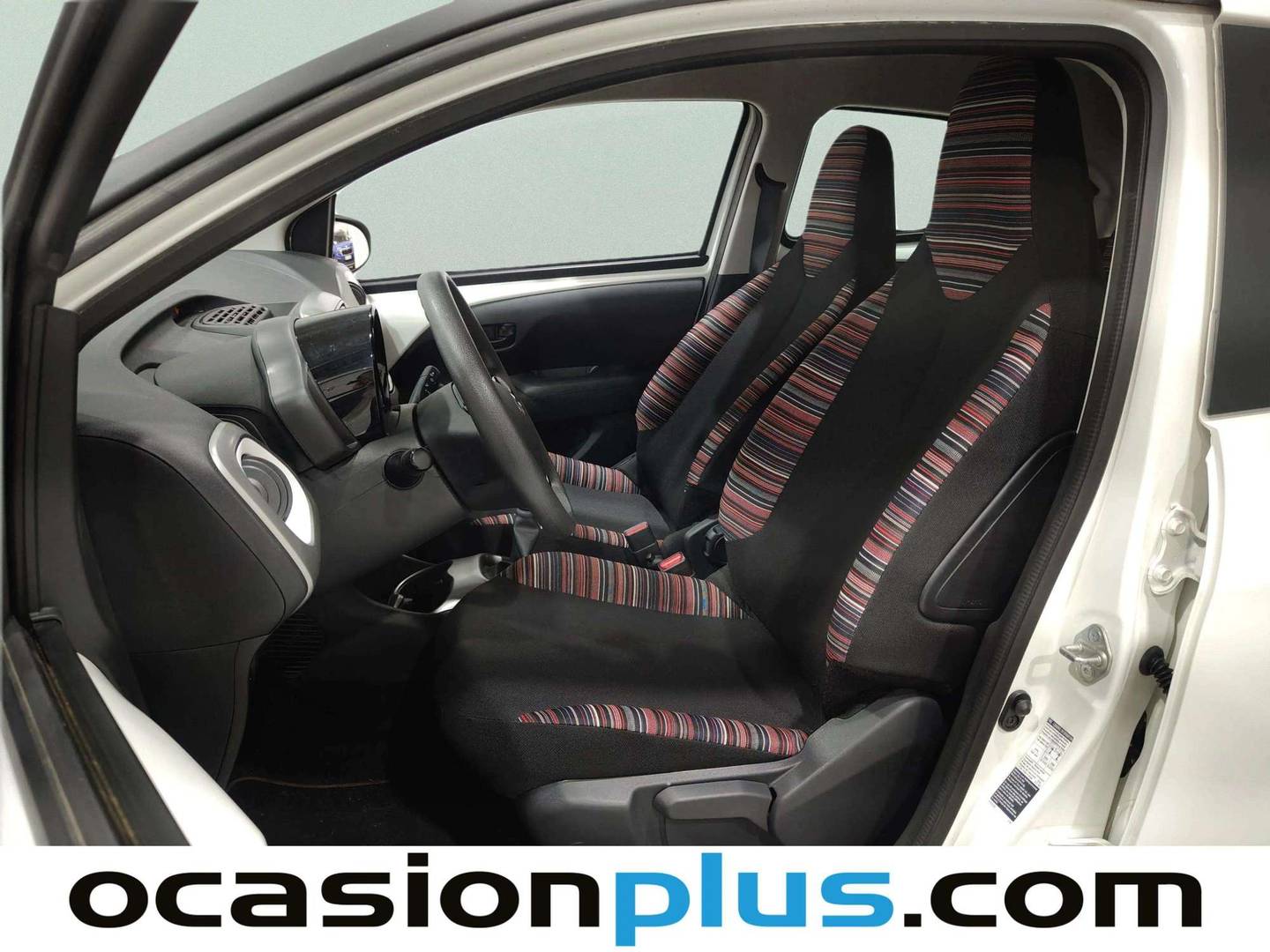 Foto asientos delanteros Citroën C1 Citroën C1 PureTech 82 Feel Edition (82 CV)