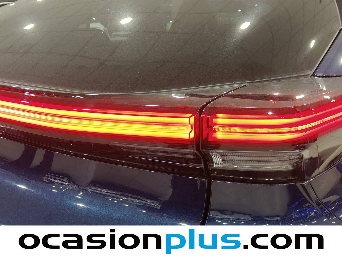 Foto Toyota C-HR Toyota C-HR 140H Advance (140 CV)