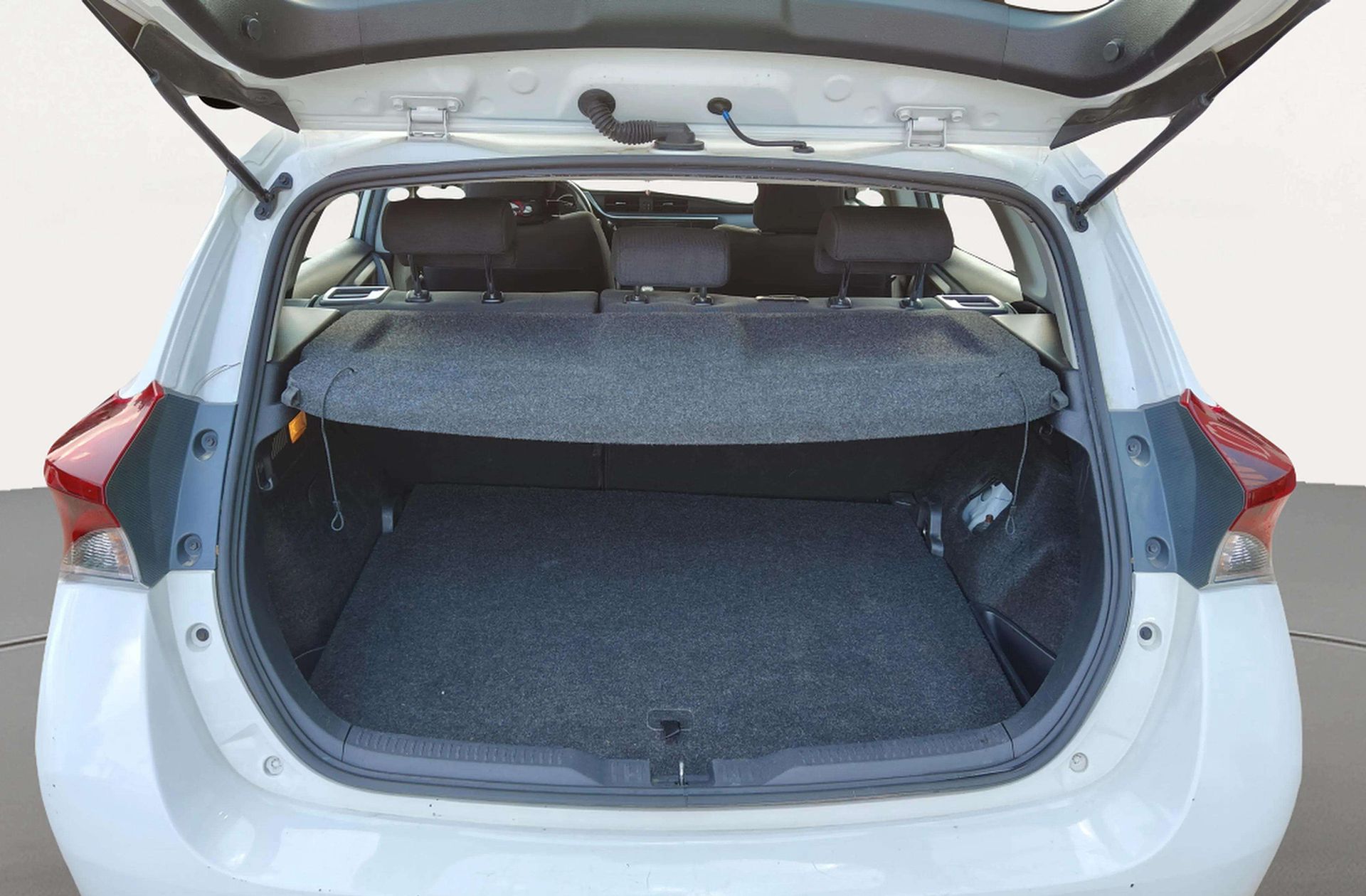 Toyota Auris 120T Active - foto 13