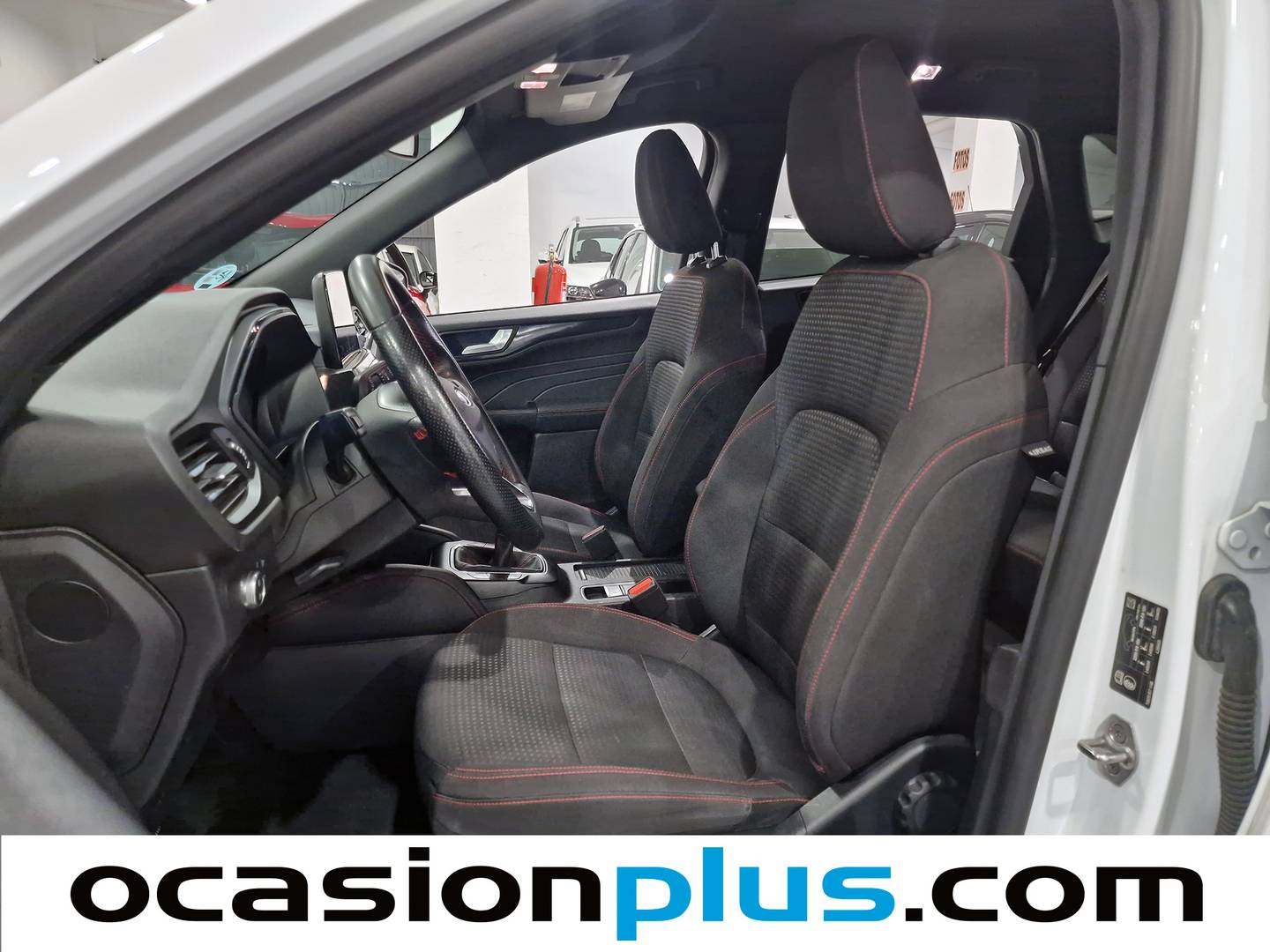 Foto asientos delanteros Ford Kuga Ford Kuga 1.5 EcoBlue ST-Line (120 CV)