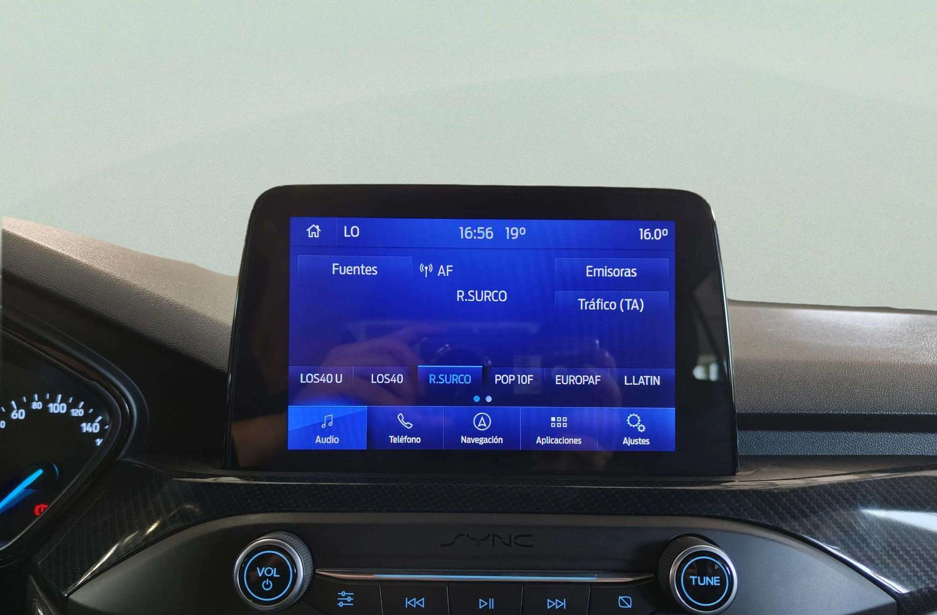Ford Focus 1.0 EcoBoost ST-Line - foto 32