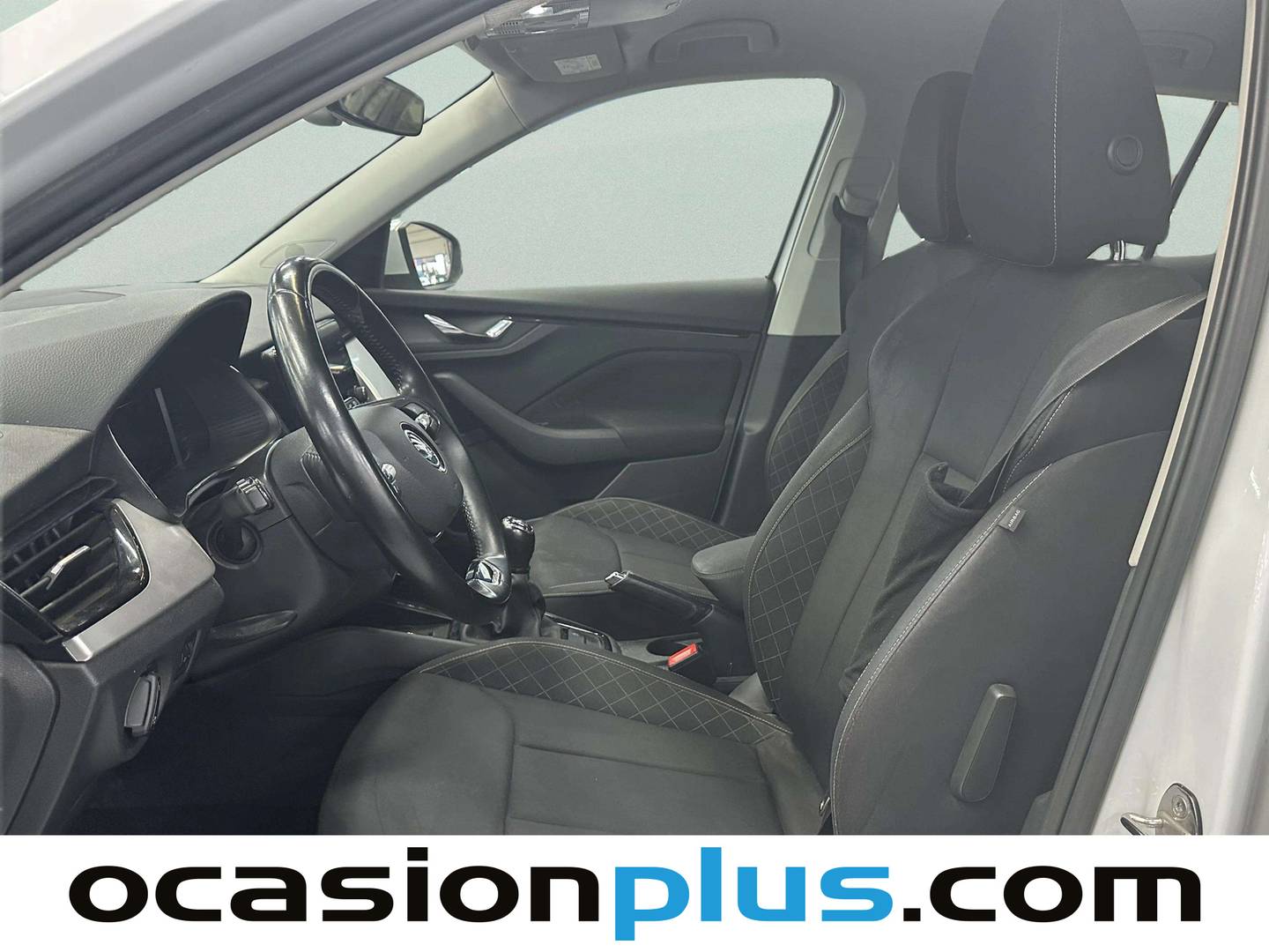 Foto asientos delanteros Skoda Kamiq Skoda Kamiq 1.0 TSI Ambition (110 CV)