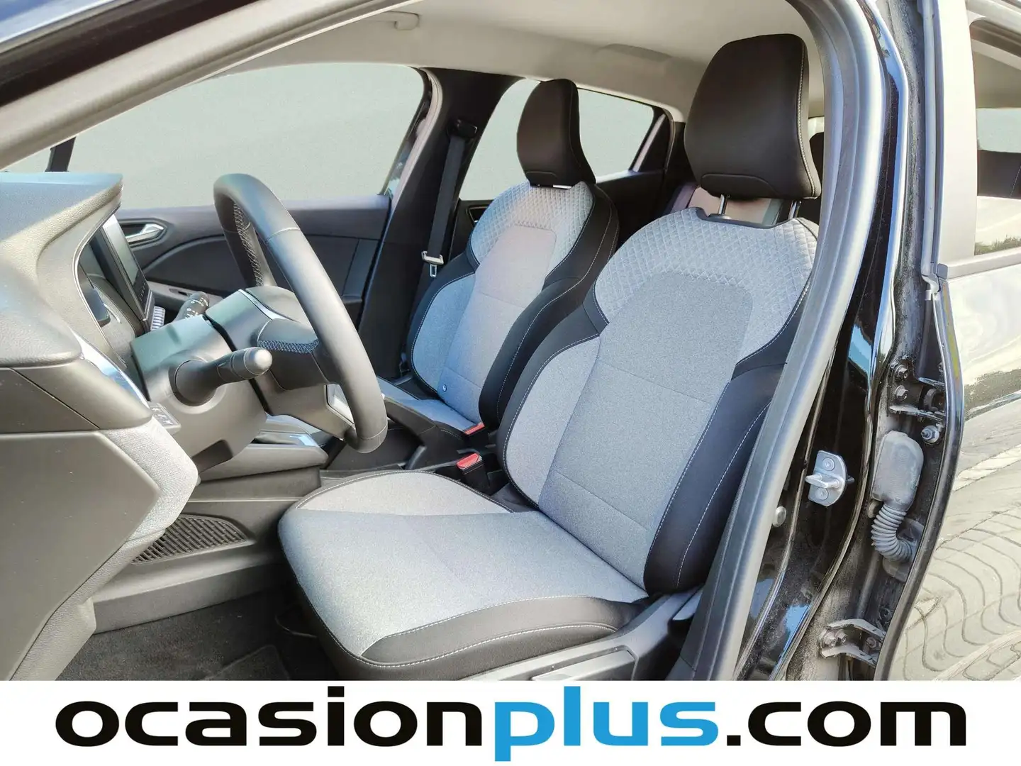 Foto Renault Clio Renault Clio Evolution E-Tech full hybrid 145 (143 CV)