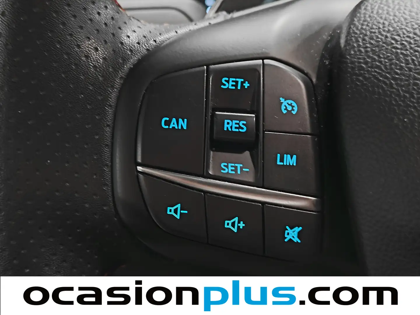 Foto Ford Focus Ford Focus 1.0 Ecoboost MHEV ST-Line Auto (125 CV)