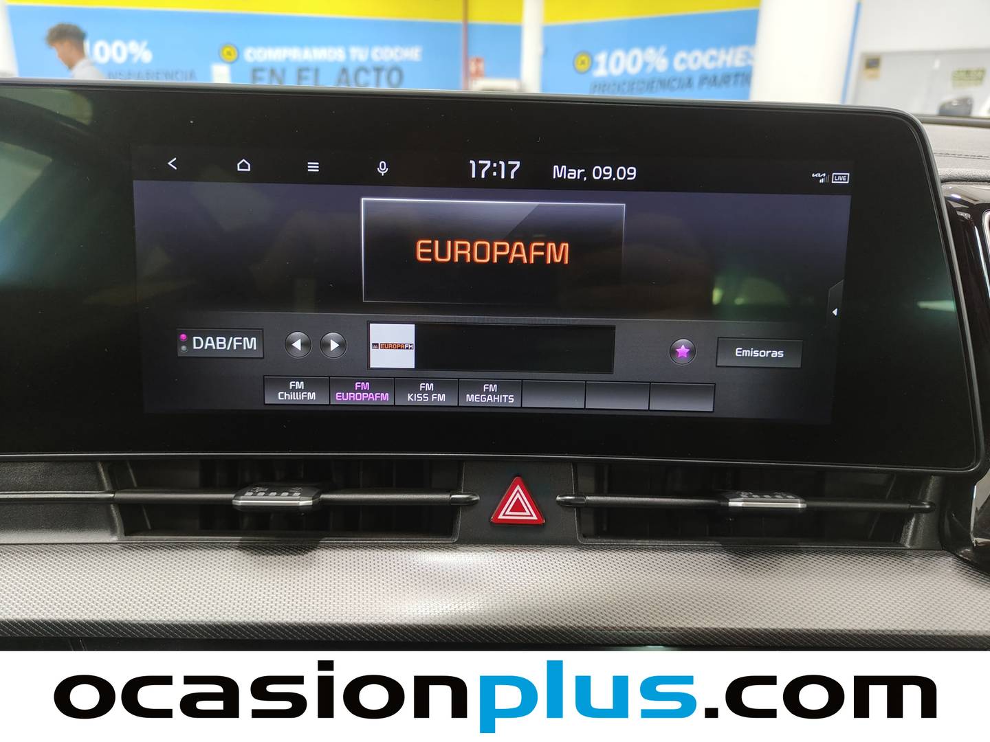 Foto KIA Sportage Kia Sportage 1.6 T-GDi HEV Tech 4x4 Auto (230 CV)