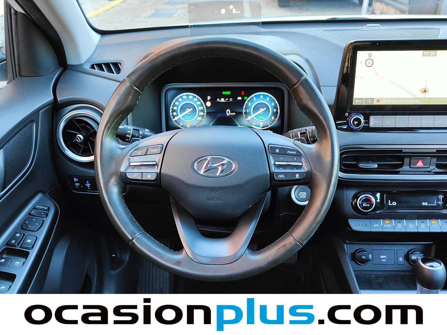 Hyundai Kona Hyundai Kona 1.6 GDI HEV Style Sky DCT (141 CV) seminuevo