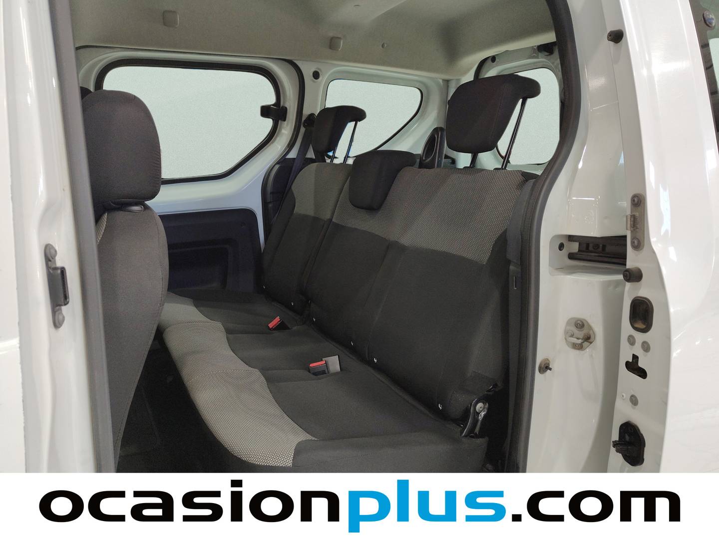 Foto asientos traseros Dacia Dokker Dacia Dokker Essential Blue dCi (95 CV)