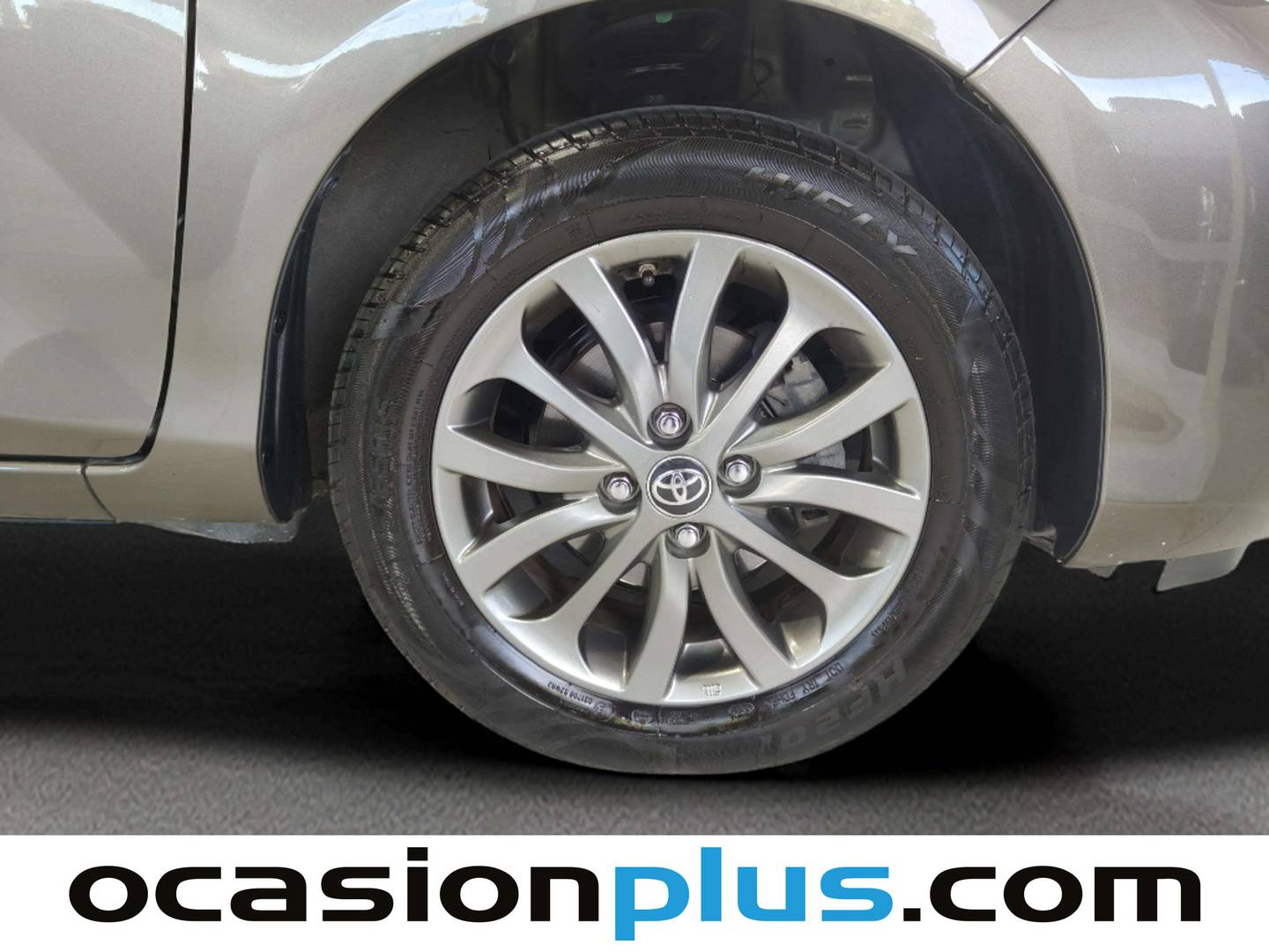 Foto Toyota Yaris Toyota Yaris 100 Active (99 CV)