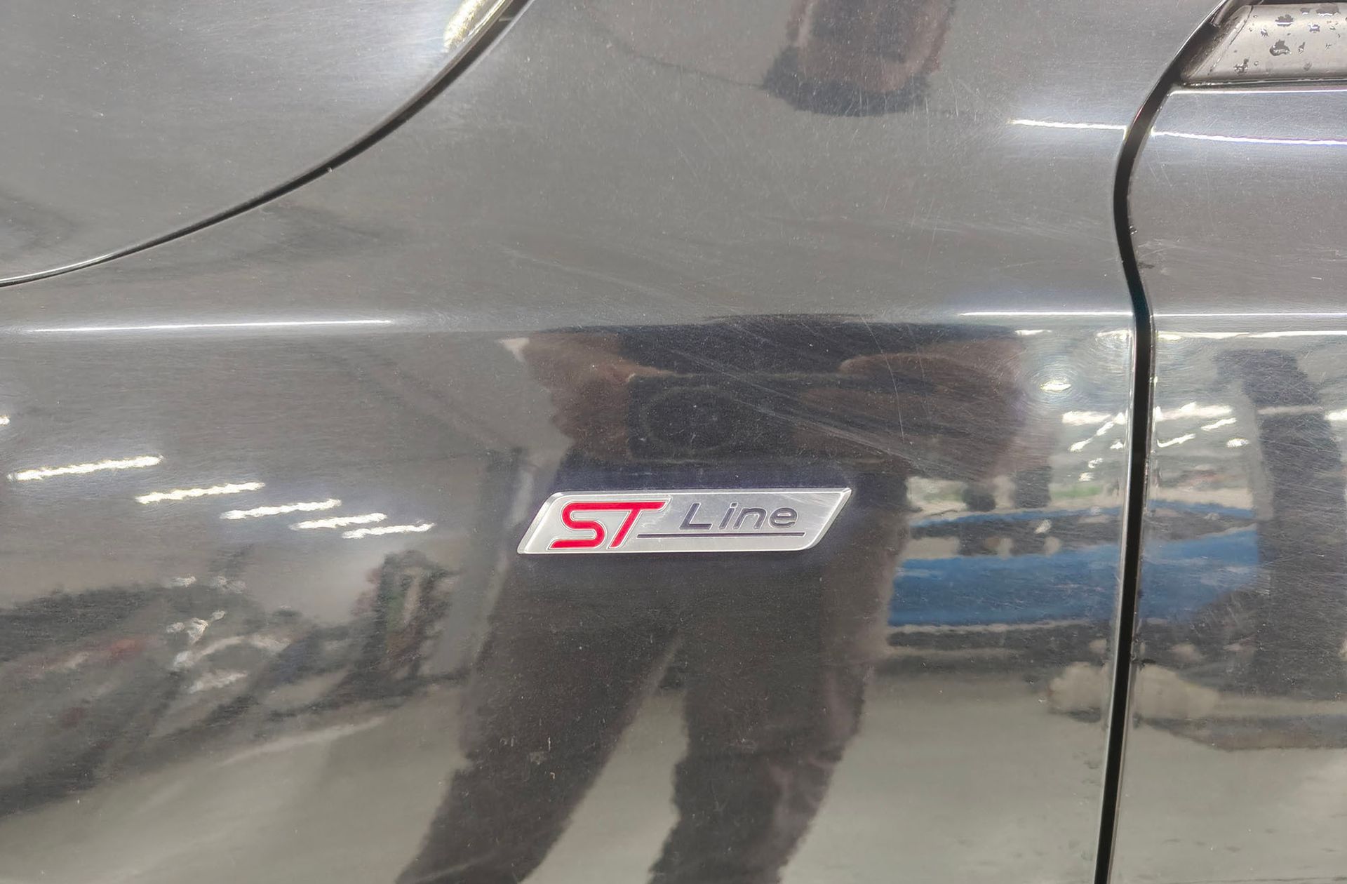 Ford Focus SportBreak 1.0 EcoBoost MHEV ST-Line - foto 5