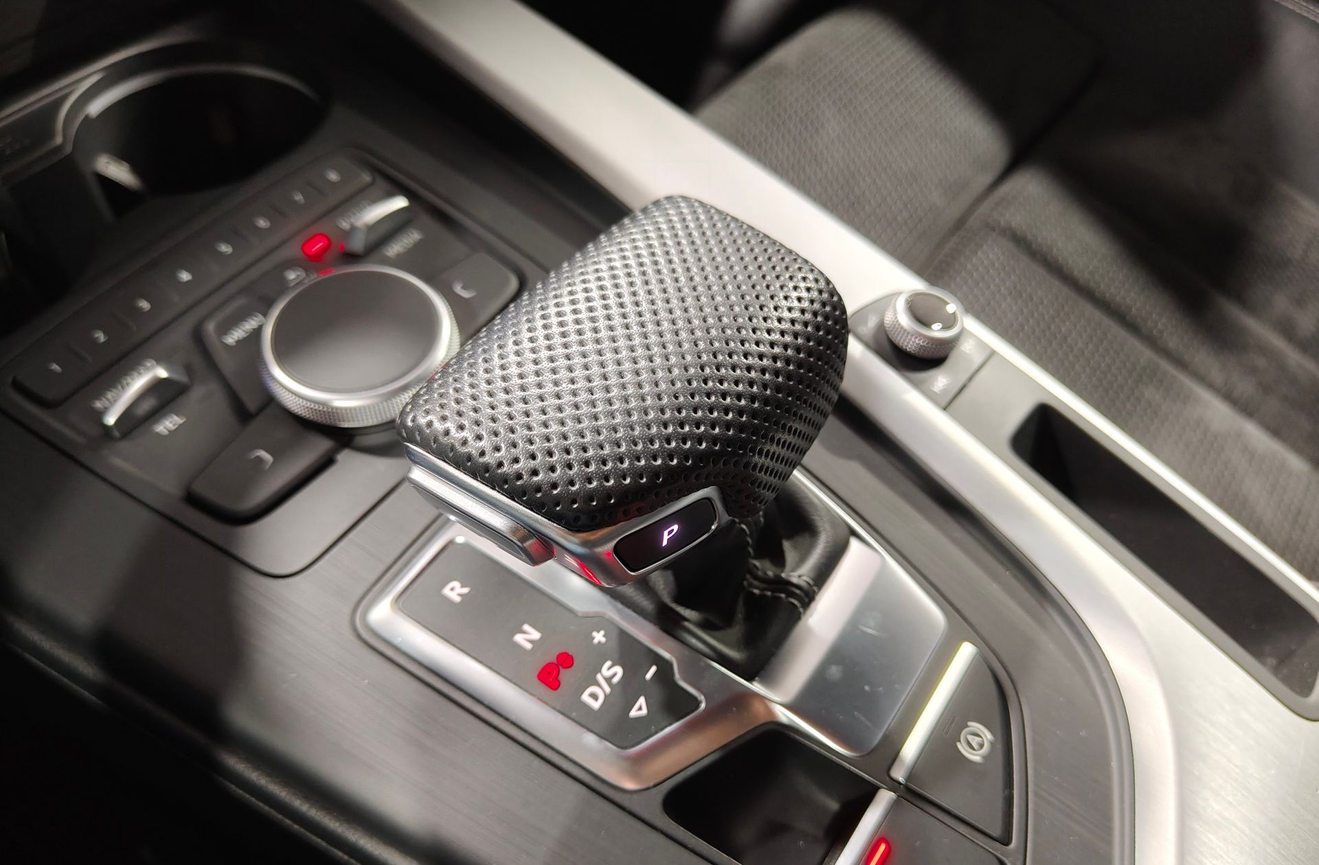 Audi A4 Avant S line 35 TDI S tronic - foto 6