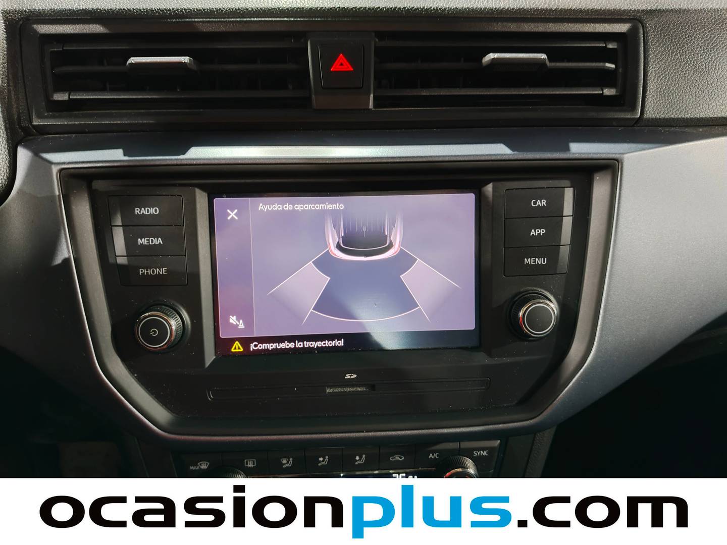Equipamiento del Seat Arona Seat Arona 1.6 TDI Style Go Eco (95 CV)