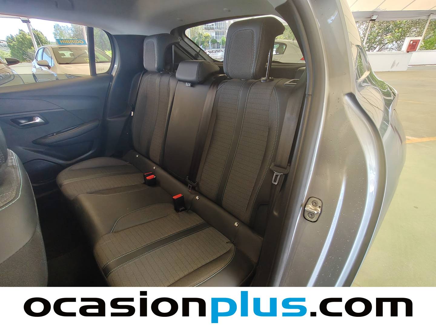 Foto asientos traseros Peugeot 208 Peugeot 208 PureTech 100 Allure (100 CV)