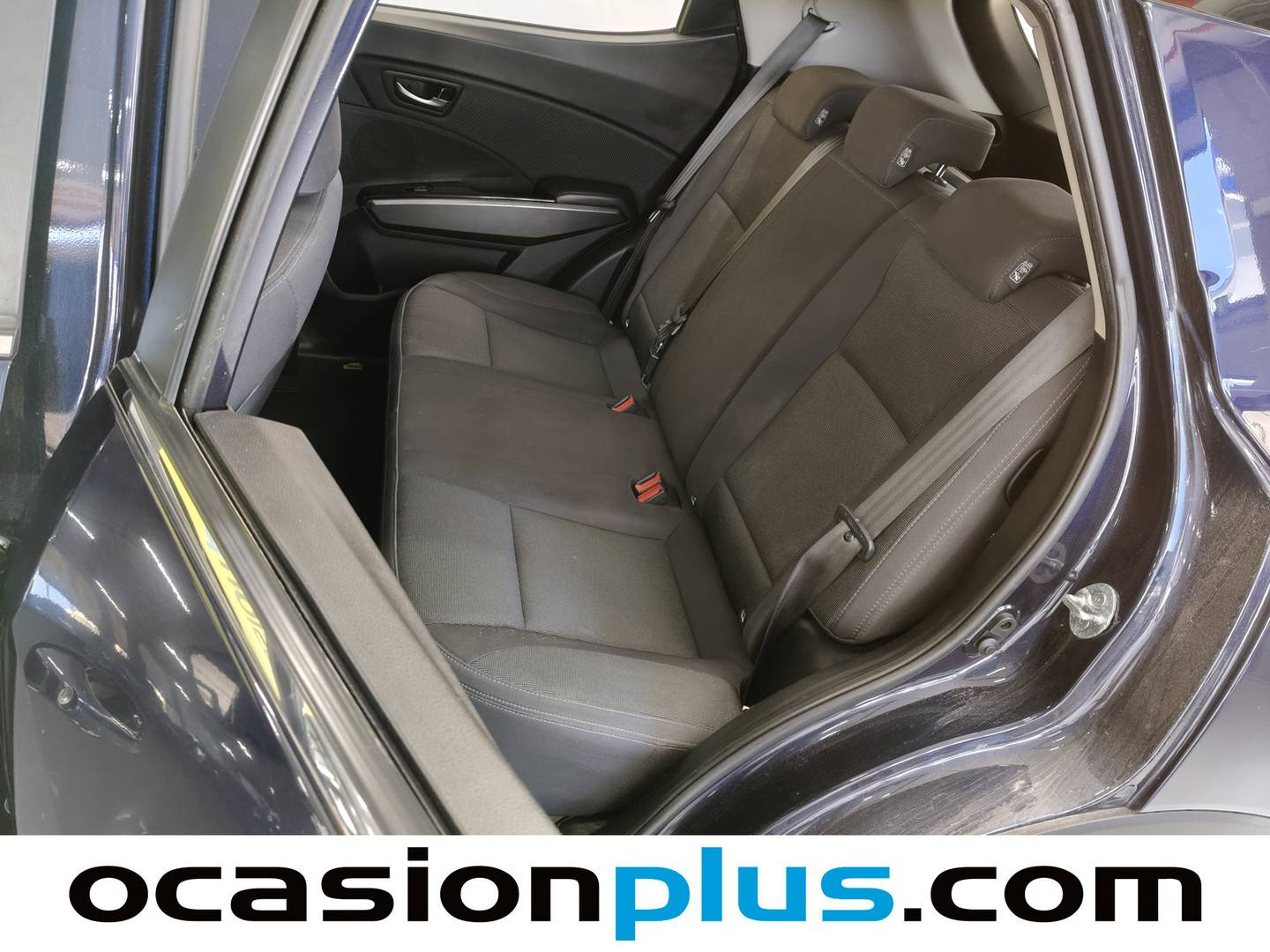 Foto asientos traseros SsangYong Tivoli SsangYong Tivoli G12T Urban Plus (128 CV)