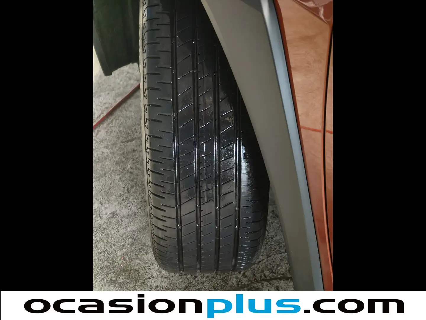 Foto Lexus UX Lexus UX 250h Business 2WD (184 CV)