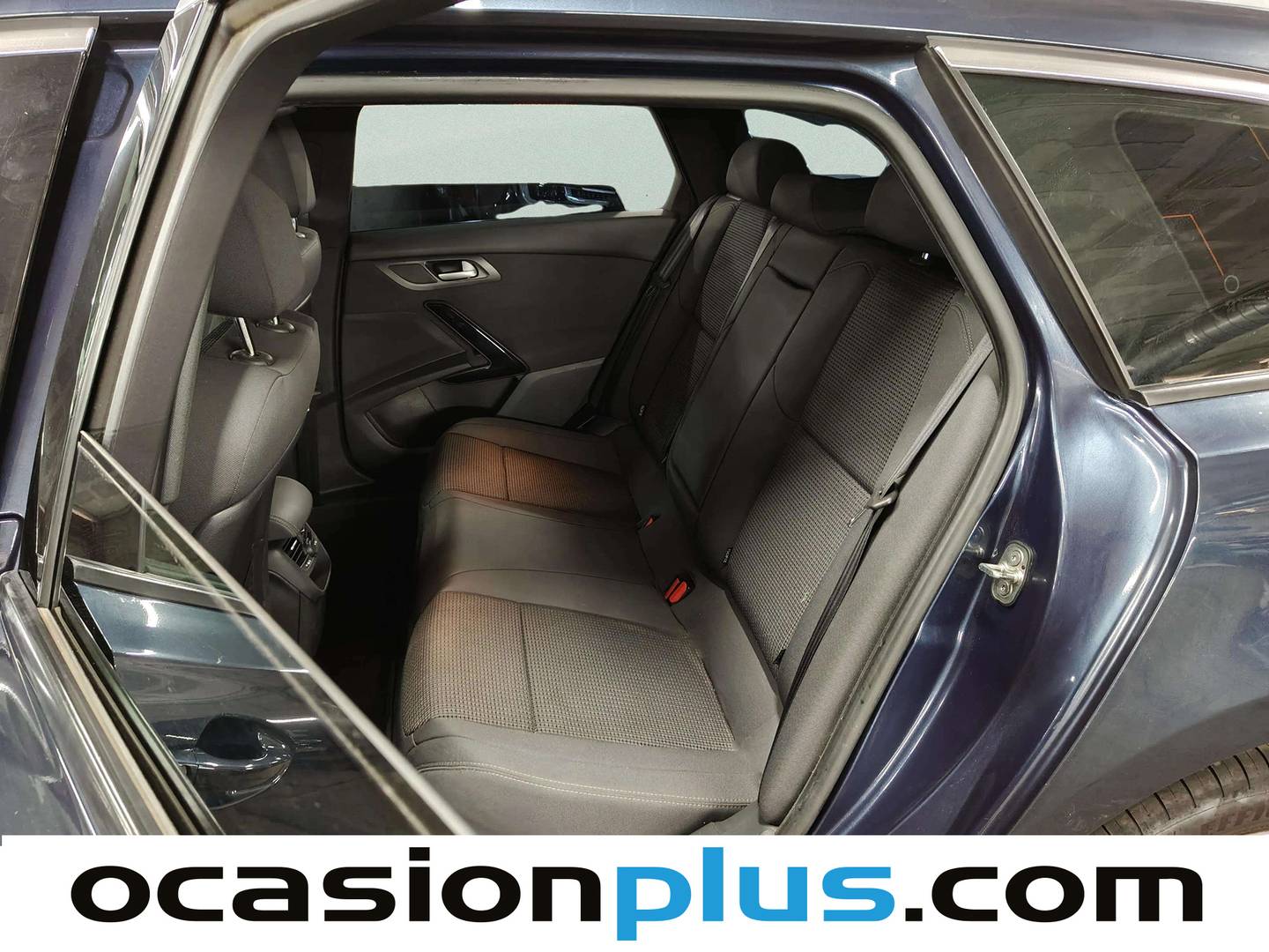 Foto asientos traseros Peugeot 508 Peugeot 508 SW 2.0 HDI Active (140 CV)
