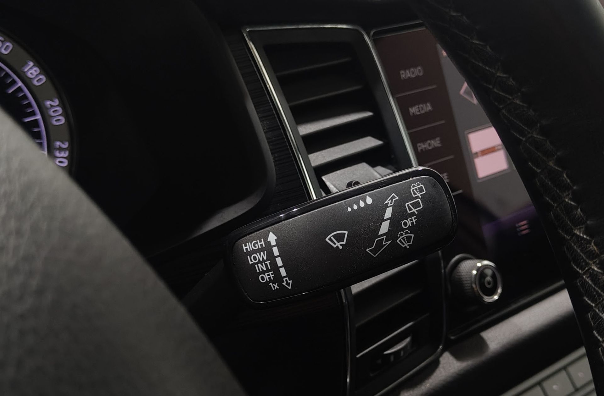 Škoda Kodiaq 1.4 TSI ACT Ambition 4x2 DSG 7 plazas - foto 32