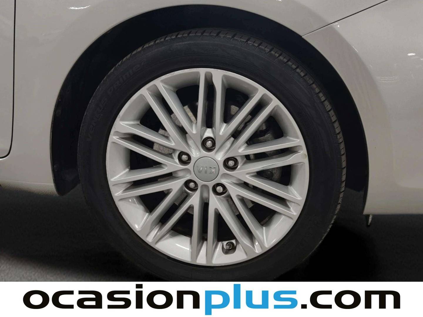 KIA Carens KIA Carens 1.6 GDi Drive (135 CV) de segunda mano