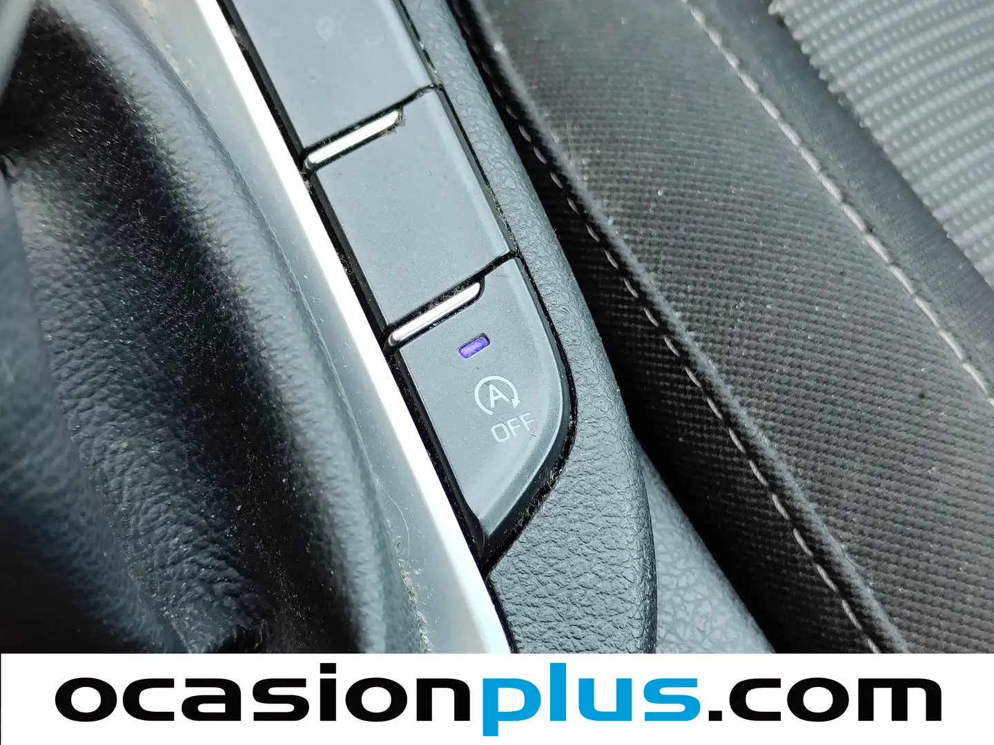 Foto Hyundai i30 Hyundai i30 CW 1.6 CRDI Link (110 CV)