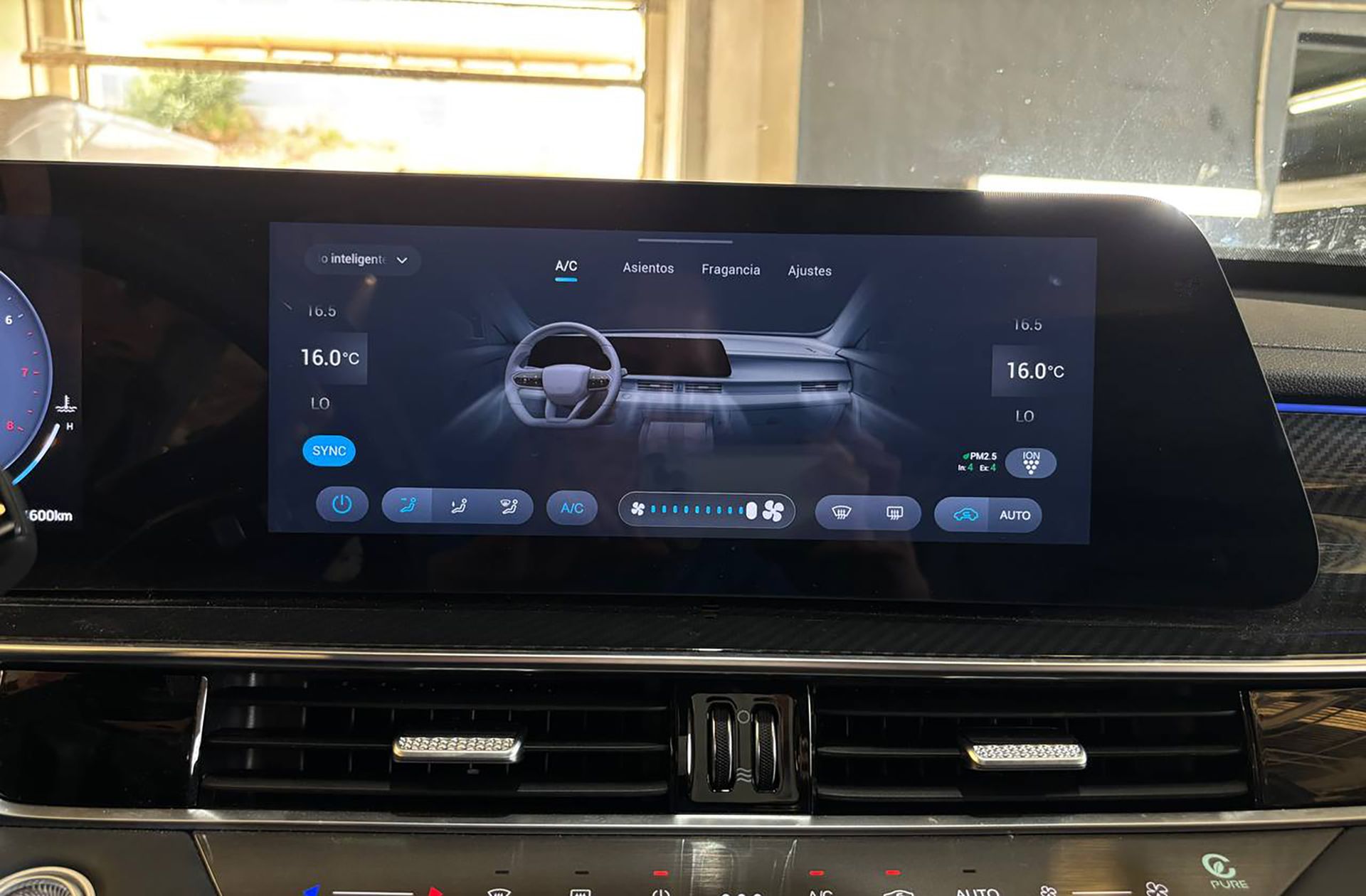 Ebro s700 1.6 T-GDi Luxury 7 DCT - foto 32