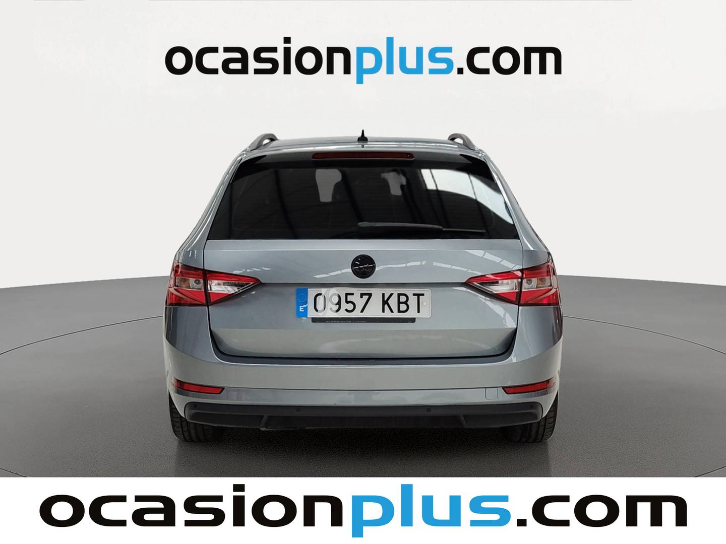 Skoda Superb Skoda Superb Combi 1.6 TDI Ambition DSG (120 CV) al mejor precio