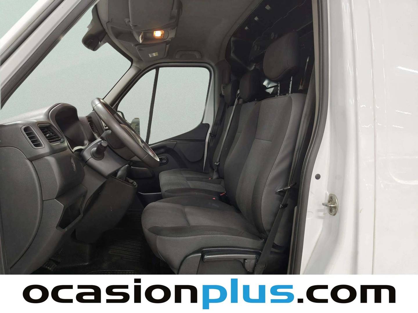 Foto asientos delanteros Renault Master Renault Master Furgon L2H2 3300 Blue dCi (135 CV)