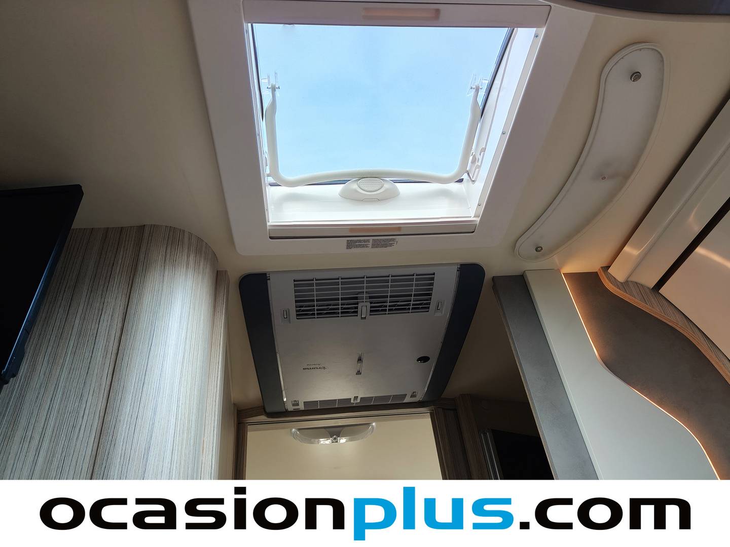 Elnagh T-LOFT 530 Elnagh T-LOFT 530 530 (140 CV) 5 Plazas de ocasión