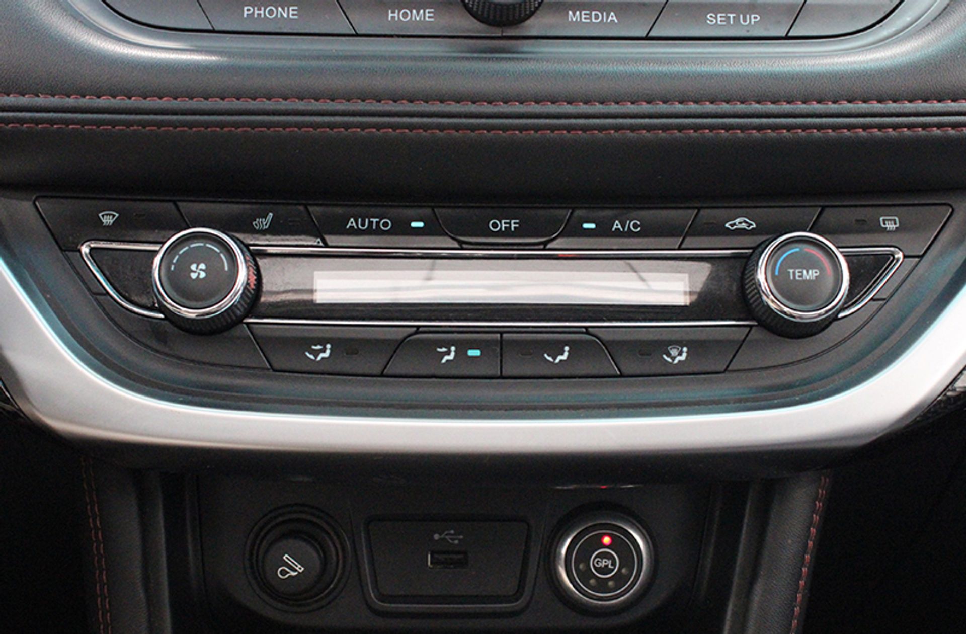 DR AUTOMOBILES DR4 1.6 GLP - foto 34