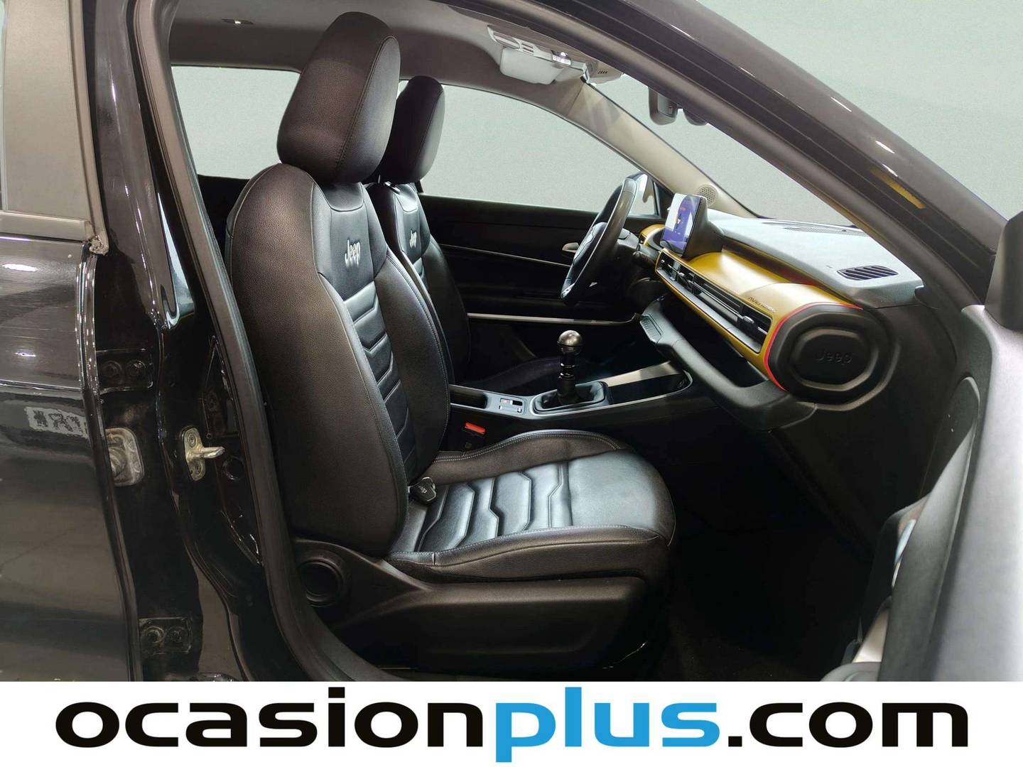 Foto Jeep Avenger Jeep Avenger 1.2 G Summit (100 CV)