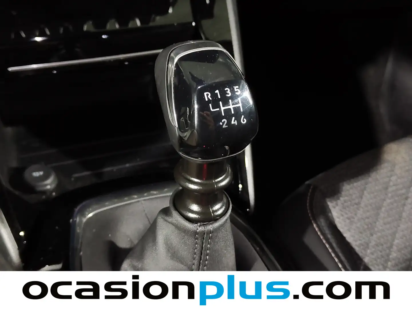 Foto Peugeot 2008 Peugeot 2008 PureTech 100 S&S Allure (100 CV)