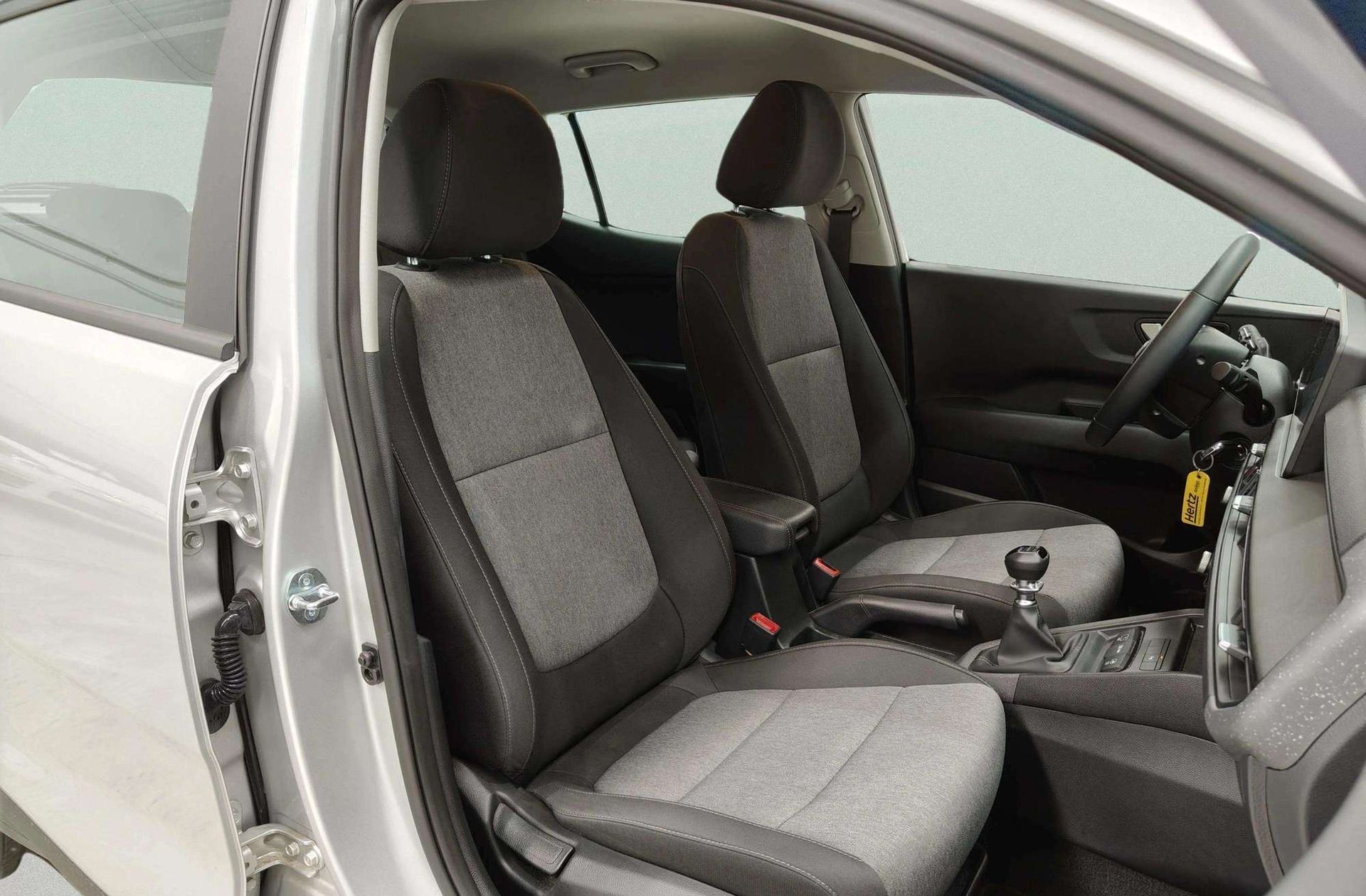 Kia Stonic 1.0 T-GDi MHEV Concept - foto 18