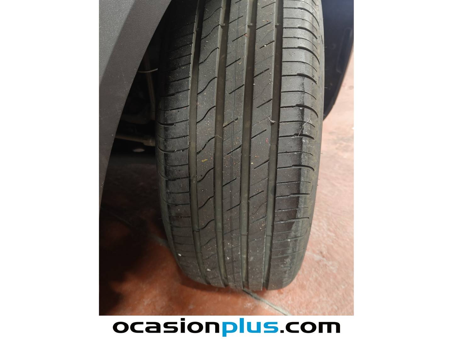 Ford Puma Ford Puma 1.0 EcoBoost MHEV Titanium Design (125 CV) de segunda mano