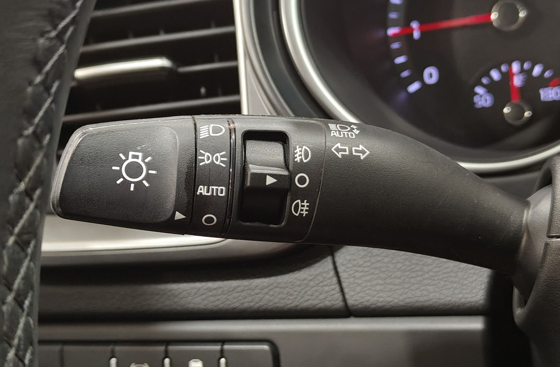 Kia Ceed 1.0 T-GDi Drive - foto 25