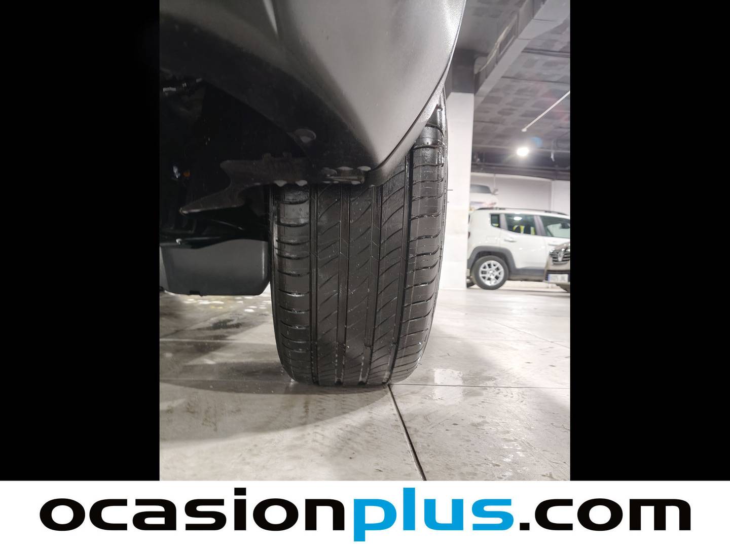 Foto Peugeot 5008 Peugeot 5008 BlueHDI 130 S&S Allure Pack EAT8 (130 CV)